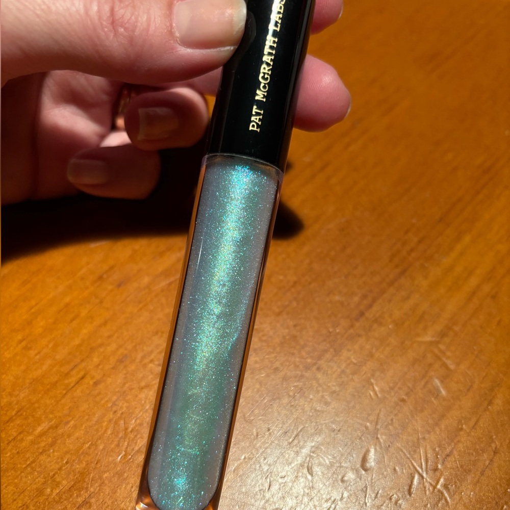 Pat McGrath Lust Gloss Lip Gloss Astral Moon Flower - Picture 7 of 16